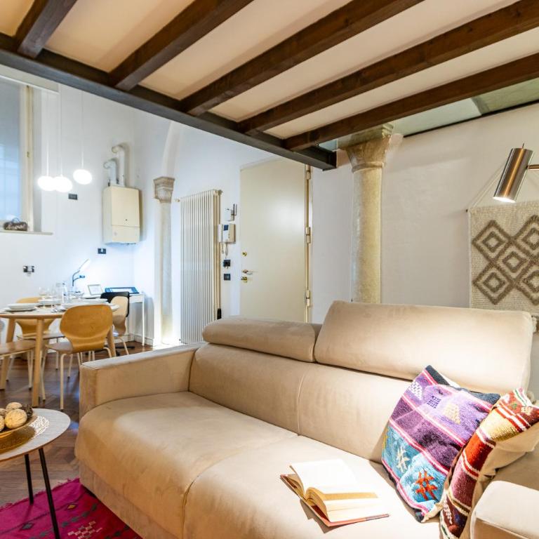 Loft nel Centro Storico di Ferrara - La Coccola - One-Bedroom Apartment - 16