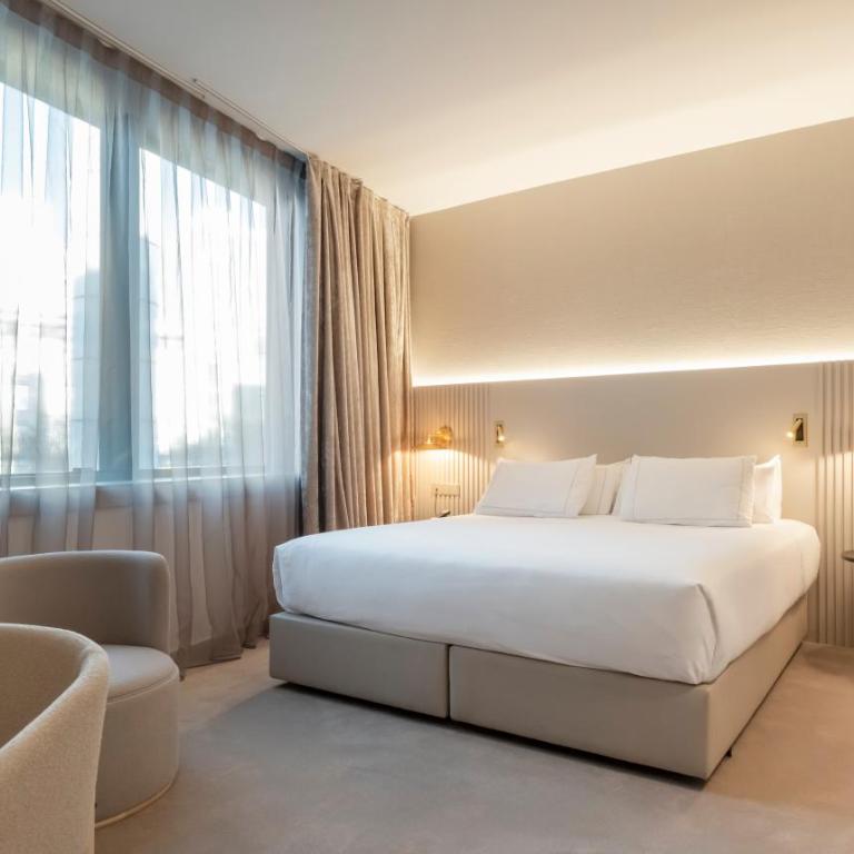 Carlemany Girona - Habitación Superior - 1 cama grande - 2