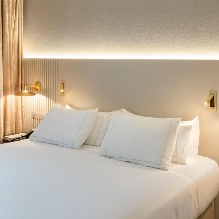 Carlemany Girona - Habitación Superior - 1 cama grande - 3