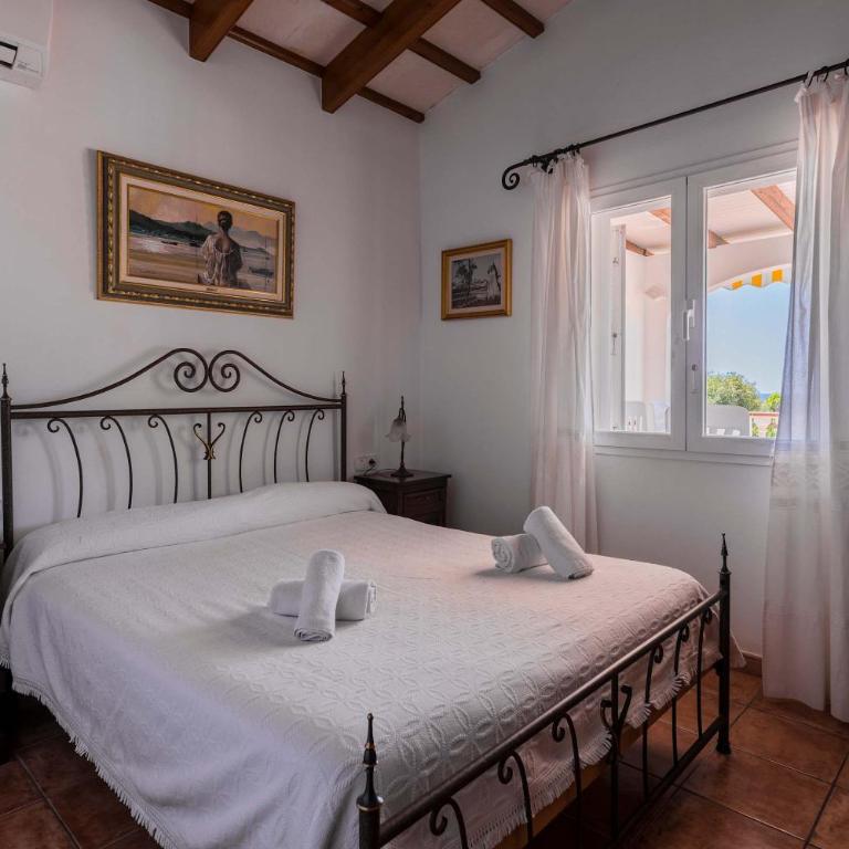 Villa Silvina - Close to the Beach - Villa - 4