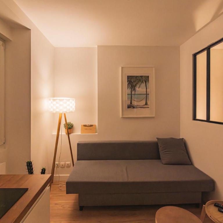FLORA,centre Reims,parking privé - Apartment mit 1 Schlafzimmer - 25
