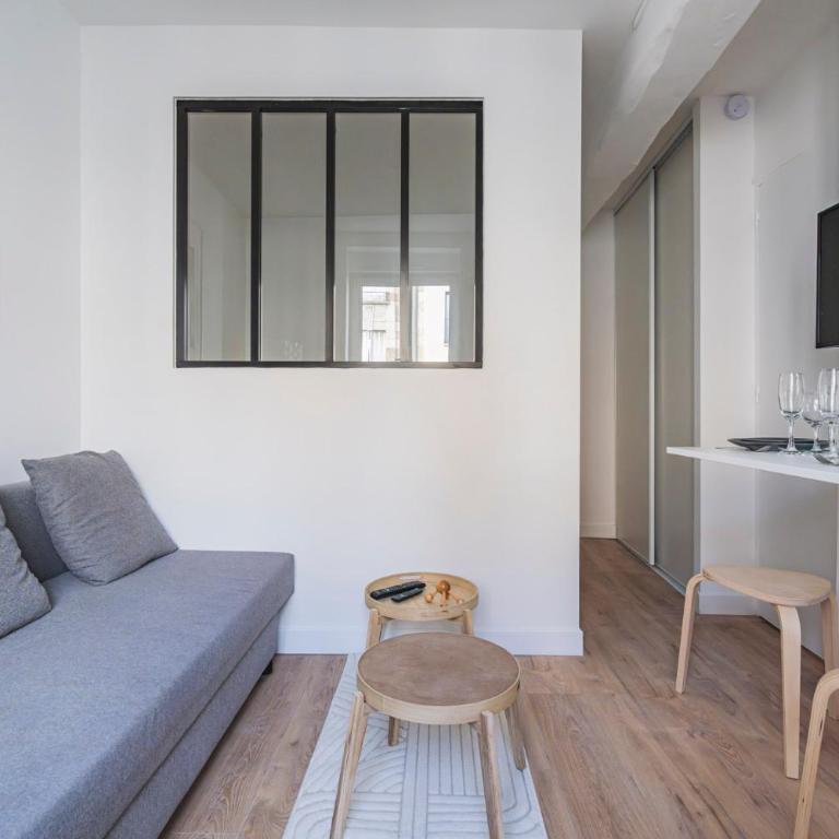 FLORA,centre Reims,parking privé - Apartment mit 1 Schlafzimmer - 27