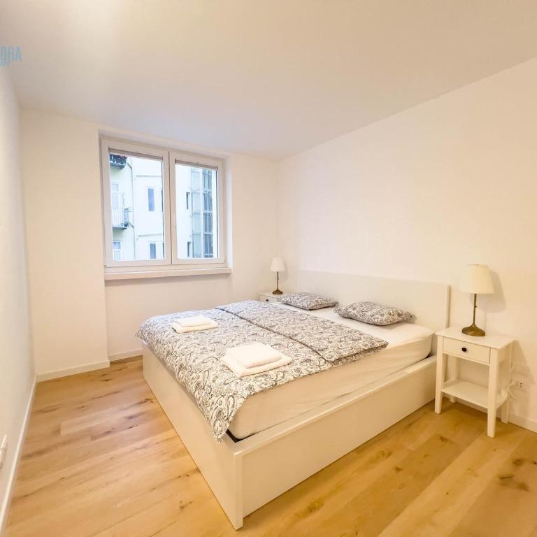 Blue Life 3b Tirabora Short Rent, con parcheggio privato - Appartamento con 2 Camere da Letto - 4