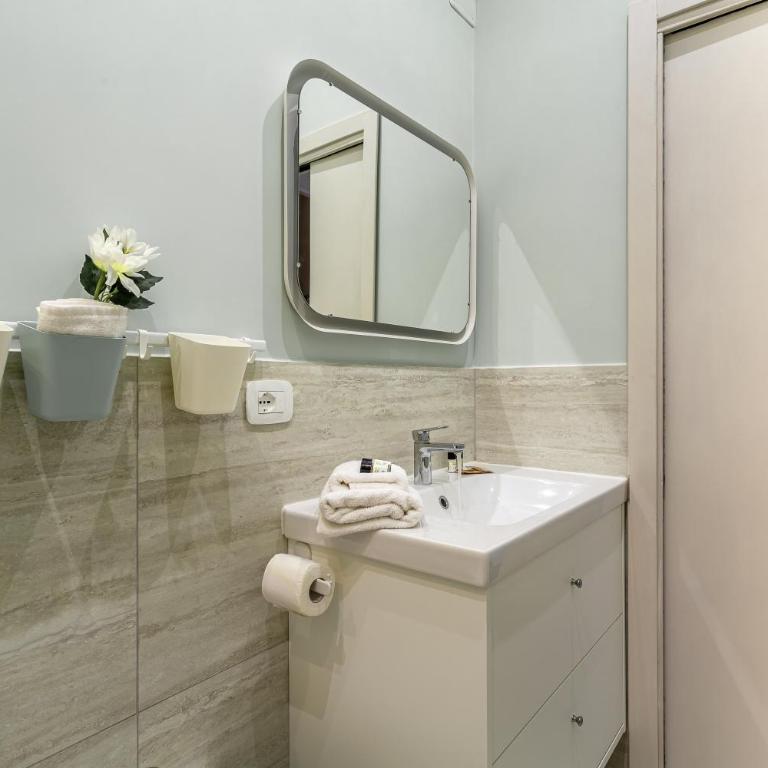 iFlat Vatican New Bright & Comfy 3 Bedroom apt - Appartamento con 3 Camere da Letto - 47