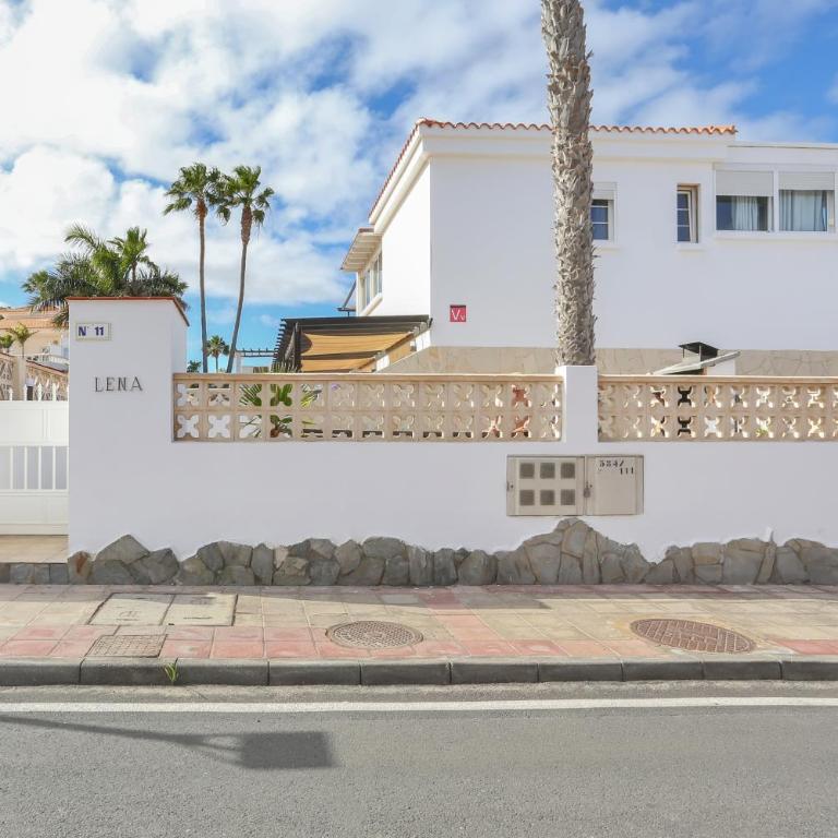 Residencia Lena - Apartamento con vistas al jardín - 13