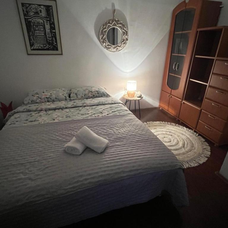 City Vibe - One-Bedroom Apartment - 5