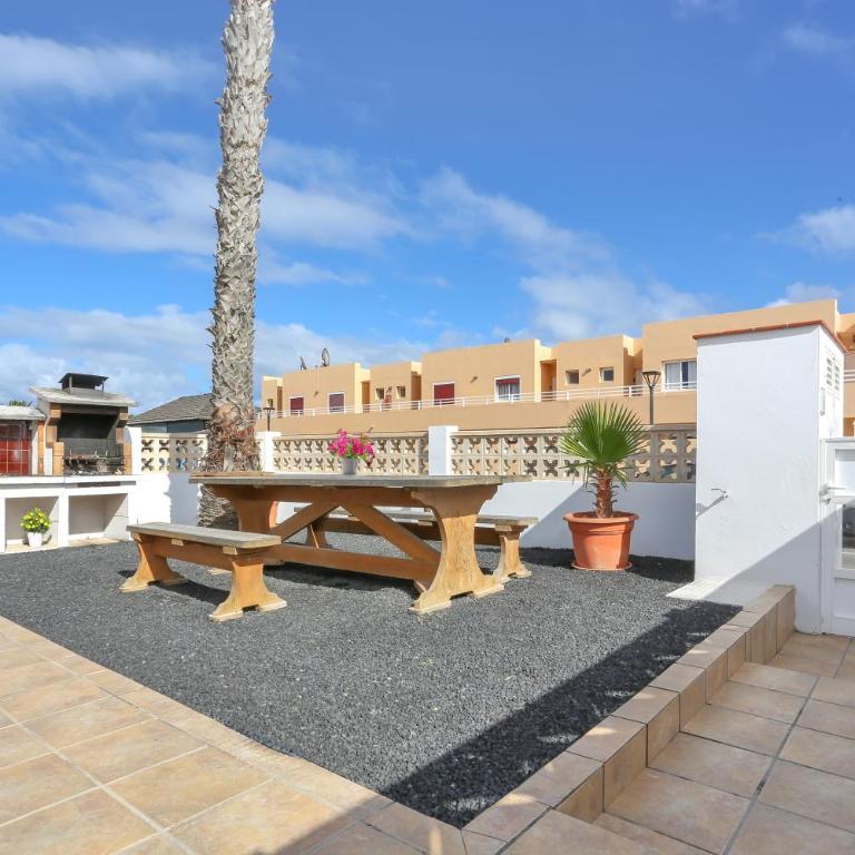 Residencia Lena - Apartamento con vistas al jardín - 11