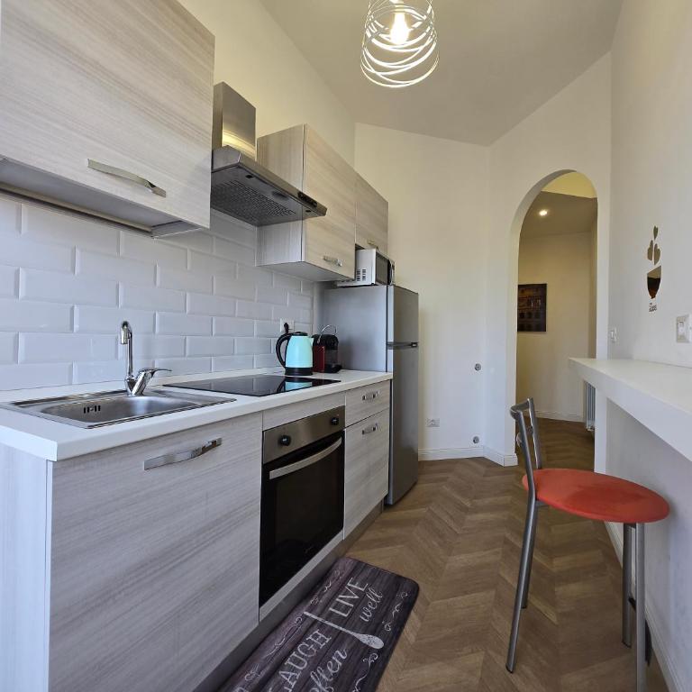 Trastevere Dreamer Home Rome - One-Bedroom Apartment with Balcony - 4
