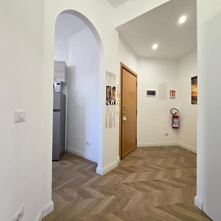 Trastevere Dreamer Home Rome - One-Bedroom Apartment with Balcony - 3