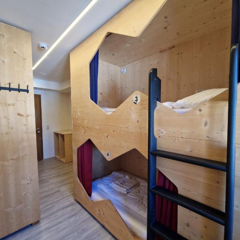 Stanton Hostel - Kapsel für 1 Person im Schlafsaal mit 4 Betten - 4