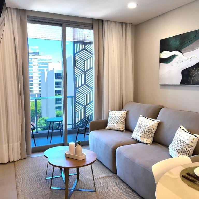 HOUZE Residences - By AVA Rentals - Suite Familiar Deluxe - 1