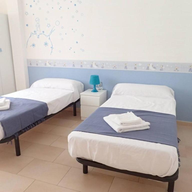 Regentes Home - Two-Bedroom Apartment - 8