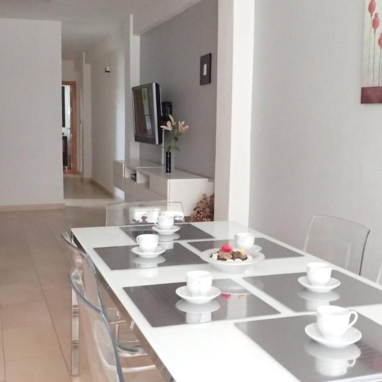 Regentes Home - Two-Bedroom Apartment - 9