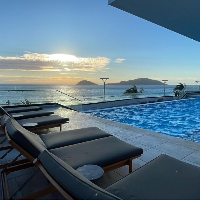 Blush & View - Two-Bedroom Apartment - 10