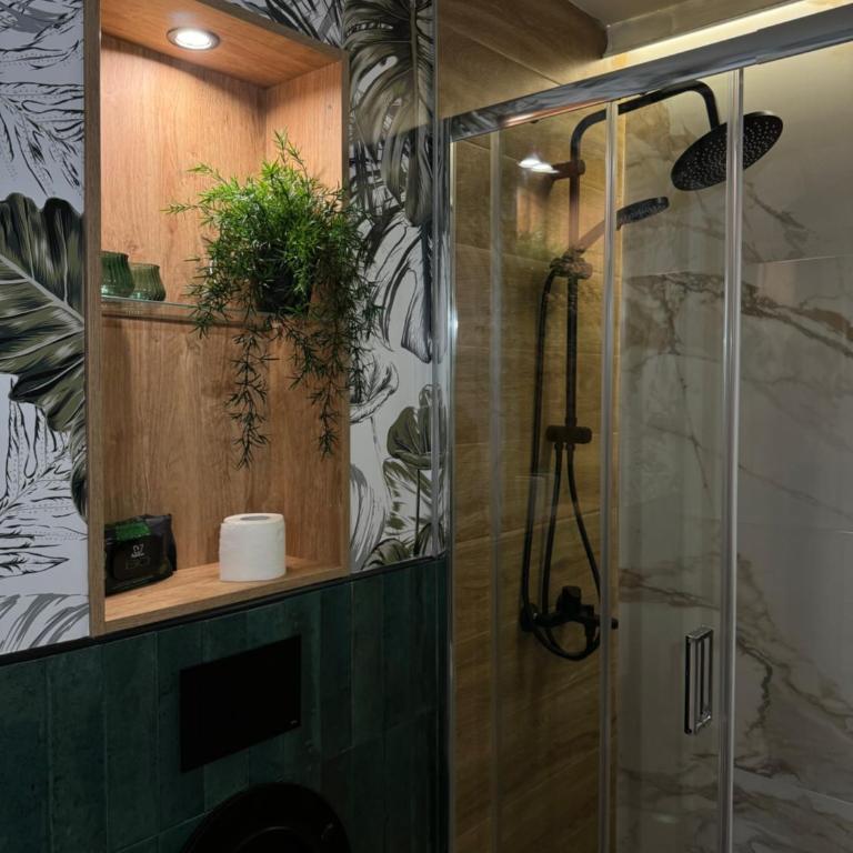 Romero Velvet Nights - One-Bedroom Apartment - 28