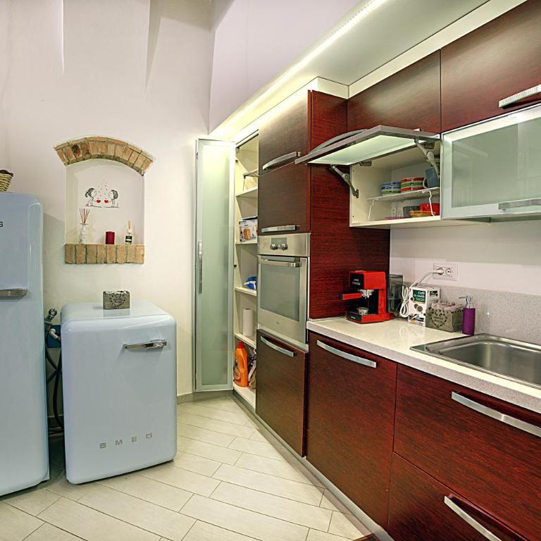 Cozy Apartment in the heart of Siena - Two-Bedroom Apartment - 4