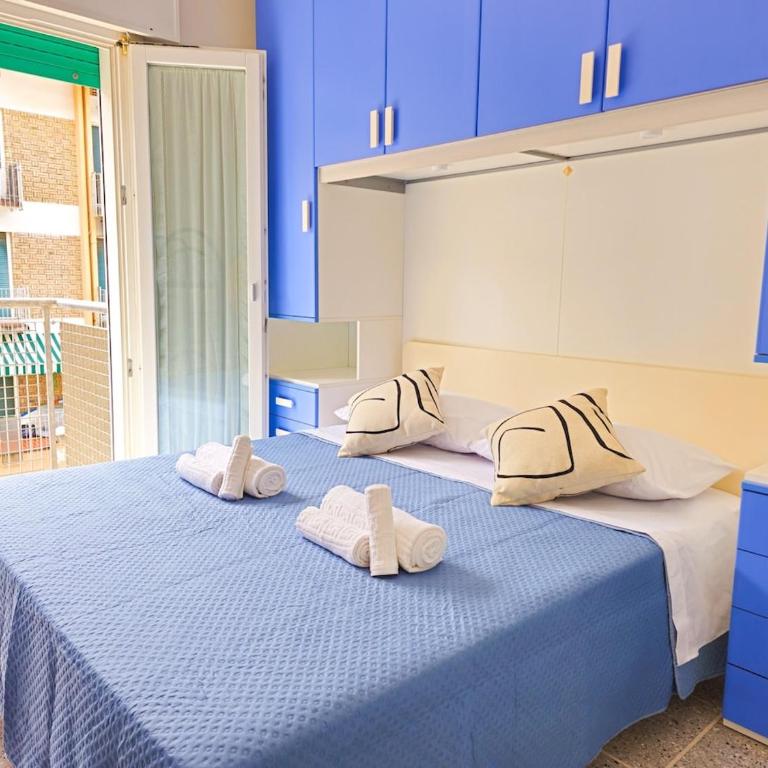 Bilocale Augustus Piazza Mazzini - Appartamento con 1 Camera da Letto - 15