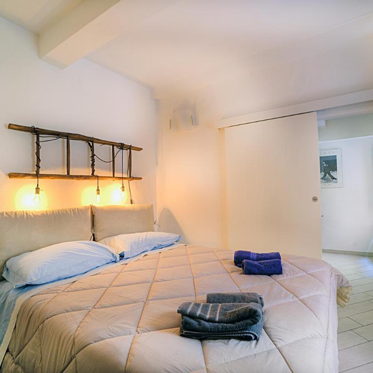Cozy Apartment in the heart of Siena - Two-Bedroom Apartment - 10