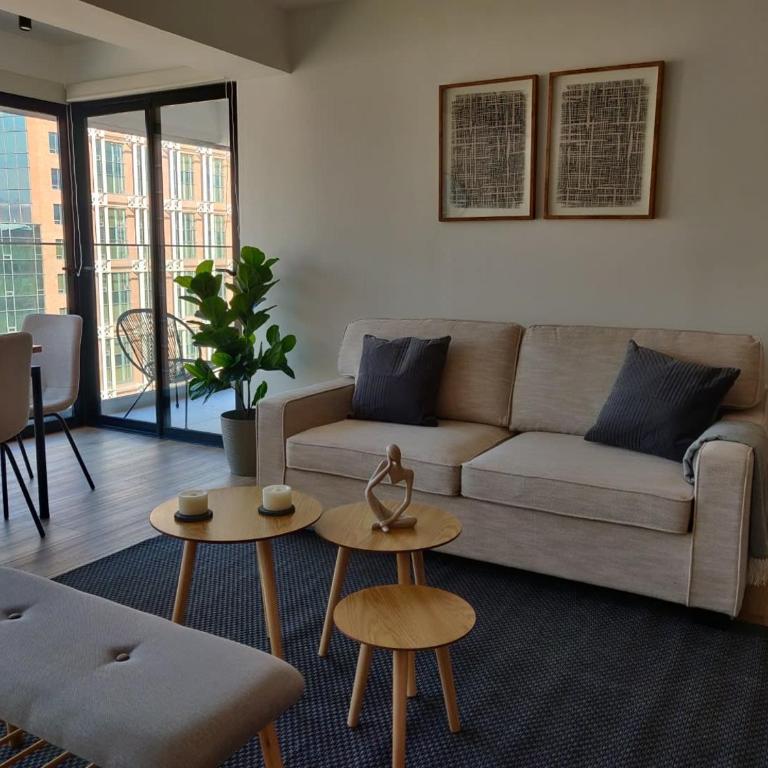 Unwind and Refresh in a Spacious 2-Bedroom for 4 - Apartamento - 44