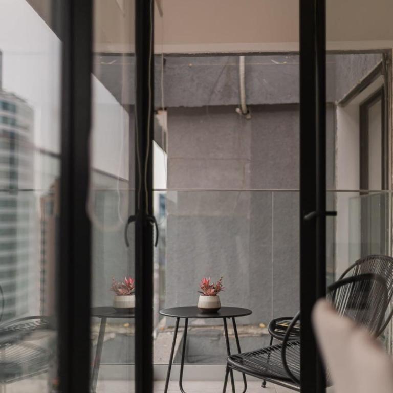 Unwind and Refresh in a Spacious 2-Bedroom for 4 - Apartamento - 48