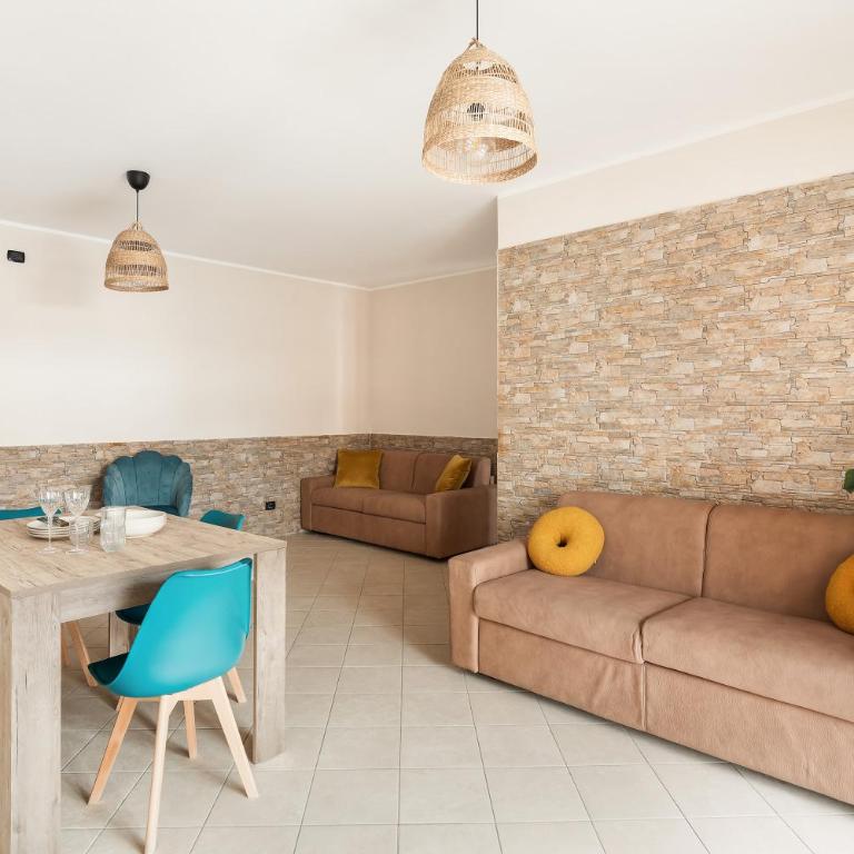 Giramondo Guest house - Deluxe Room (2 Adults + 1 Child) - 12
