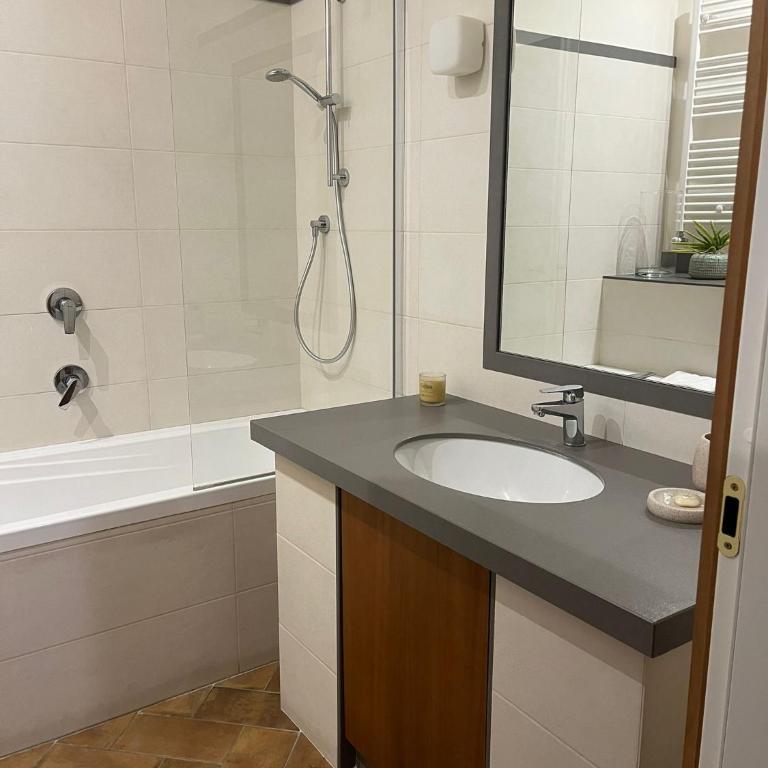 Deluxe Spanish Steps - Appartamento con 2 Camere da Letto - 25