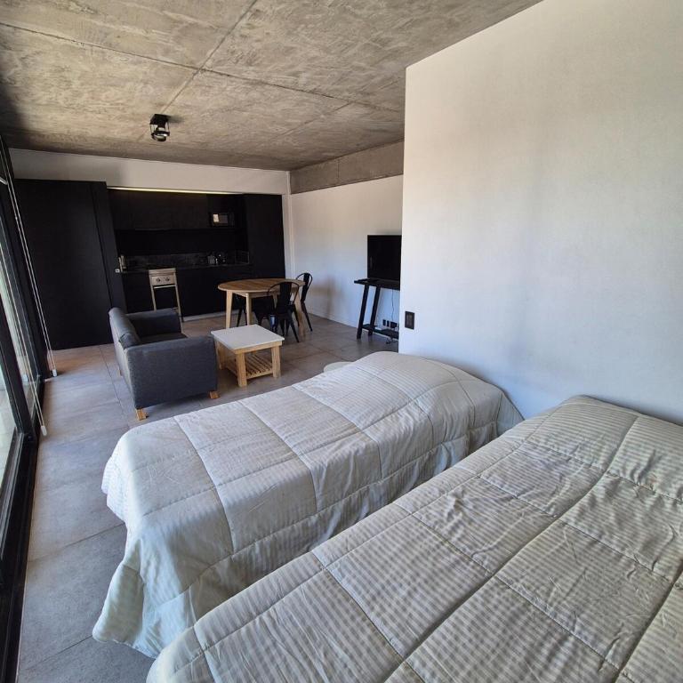 Monoambiente 4to piso de calidad en Pichincha - One-Bedroom Apartment - 9