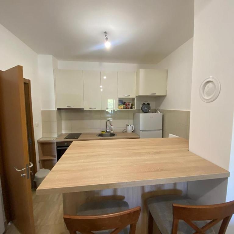 Comfort Apartment - One-Bedroom Apartment - 14