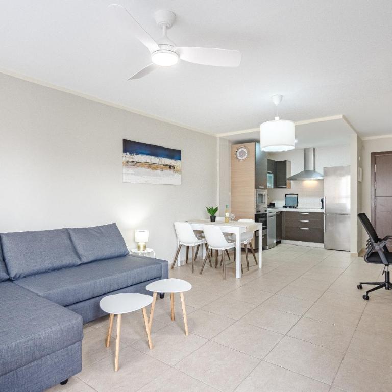 Bright & Modern Apartment in Palm Mar with Terrace AC and Swimming pool - Apartamento de 1 dormitorio - 9