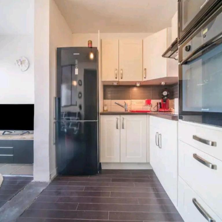 La capitainerie - Two-Bedroom Apartment - 3