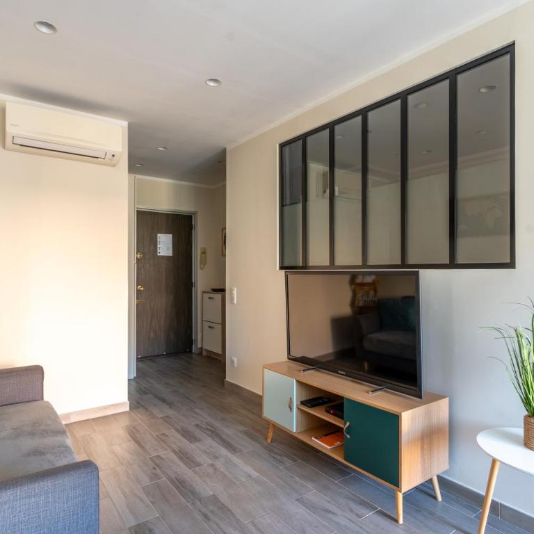 Magnifique 2 pièces au cœur de Menton, plages, commerces et proximité Gares - Appartement 1 Chambre - 33