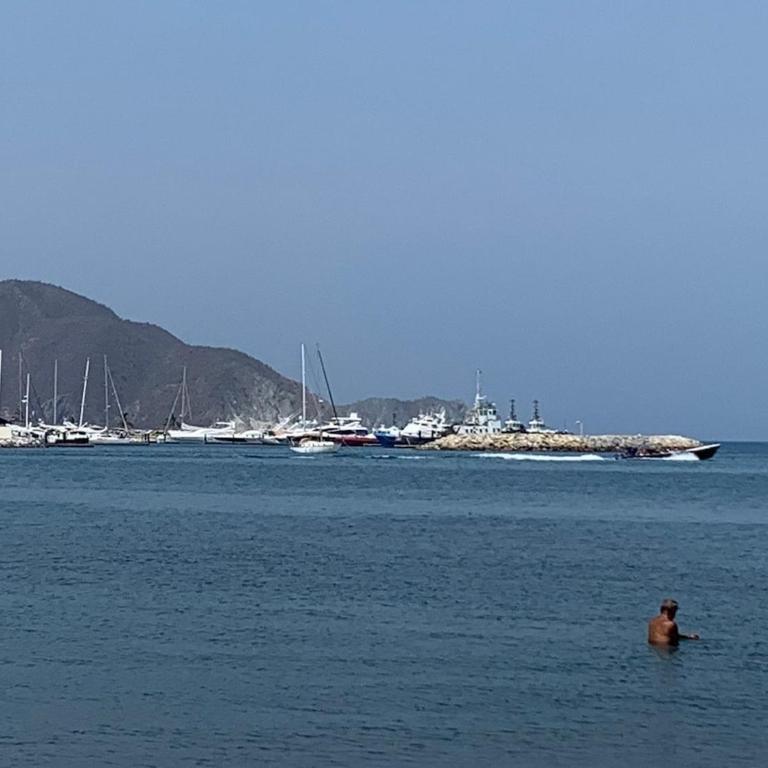 Apartamento cómodo y nuevo en Santa Marta - Apartamento de 2 dormitorios - 7