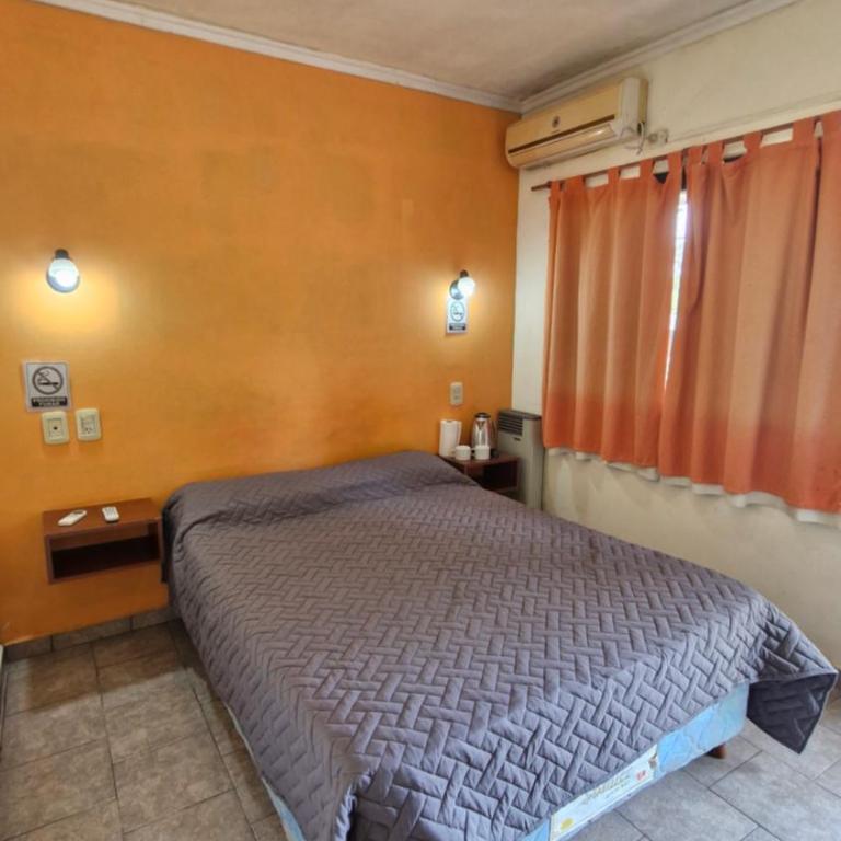 Habana Rooms - Habitación Doble con baño privado - 5