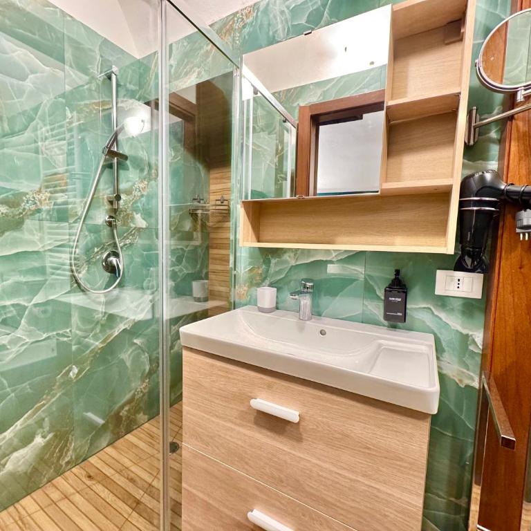 CANTU' SUITE - King Room with Spa Bath - 9