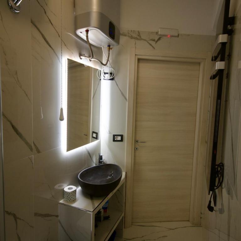 H2ome Balbi Palazzo Reale Stazione Principe , parcheggio su richiesta - One-Bedroom Apartment - 38