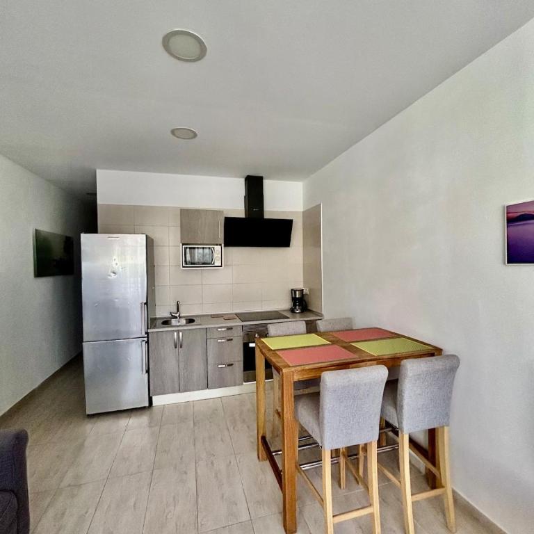 Parque Santiago II, Holiday apartment with separate entrance - Apartamento de 1 dormitorio - 5