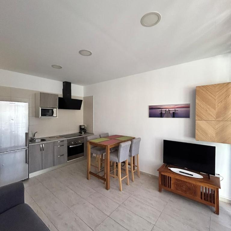 Parque Santiago II, Holiday apartment with separate entrance - Apartamento de 1 dormitorio - 9