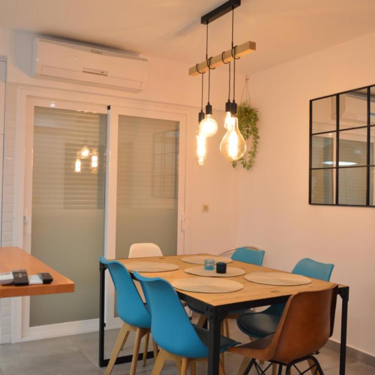Sant Vicent 10 Old Town apt - Two-Bedroom Deluxe Apartment - 10