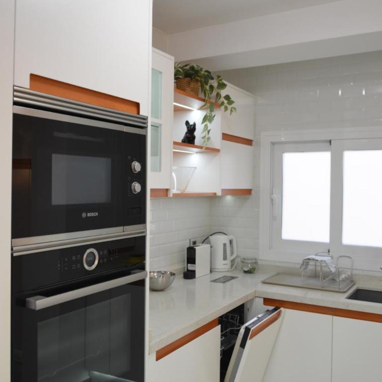 Sant Vicent 10 Old Town apt - Two-Bedroom Deluxe Apartment - 14