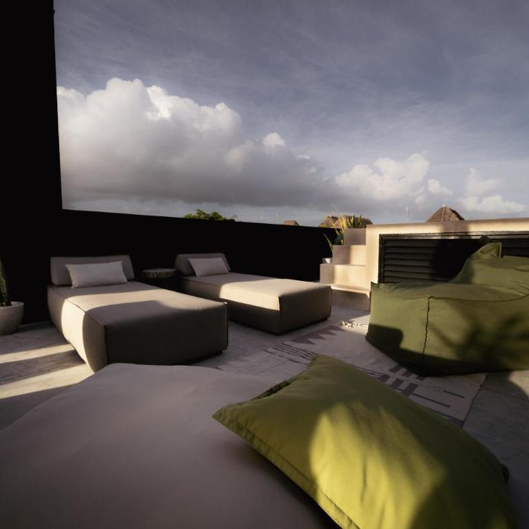 Design Luxury Duo Villas, 24 Pax, 5 Pools & 2 Rooftops, BBQ, Near Beach - Villa Deluxe - 8