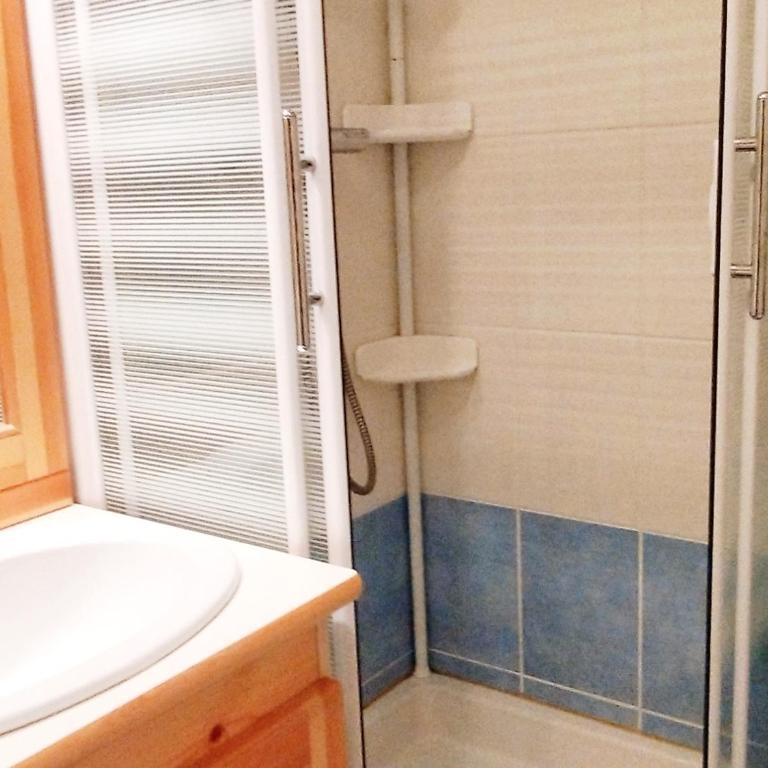 Studio confortable à 200m des pistes avec balcon et TV - Animaux interdits - Appartement 1 Chambre - 8