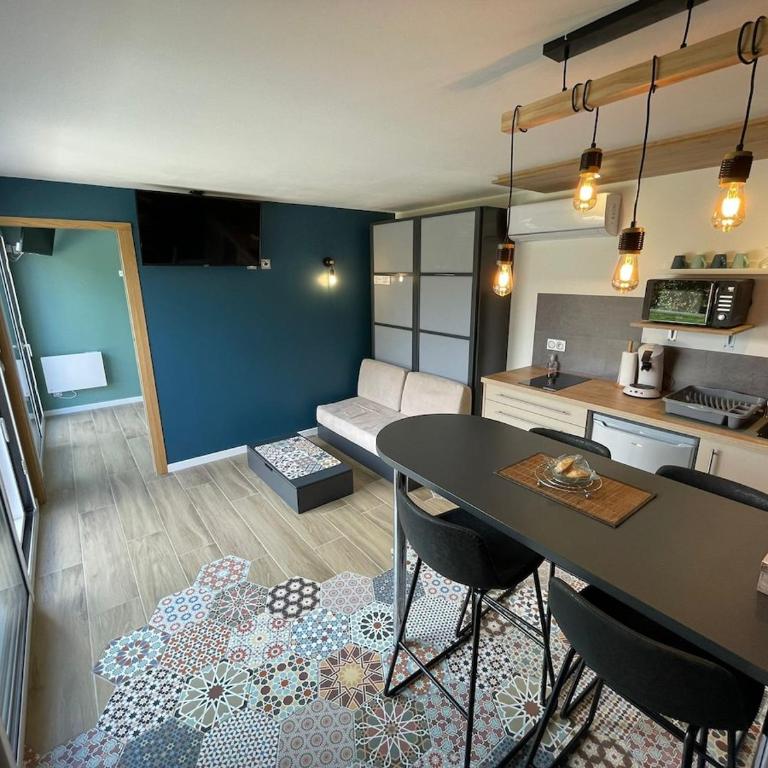 Appartement indépendant, climatisé, au calme avec vue montagne - Appartement 2 Chambres - 4