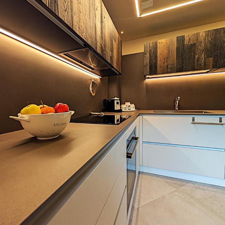 Casa Fontebranda - Three-Bedroom Superior Apartment - 13