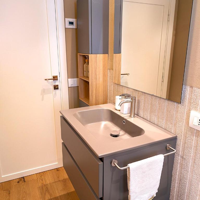 Casa Fontebranda - Three-Bedroom Superior Apartment - 23