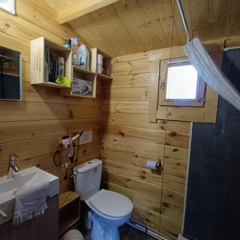 Gîte Les Chalets du Fliers à Verton Meublés de tourisme classés 2 étoiles - Casa - 6