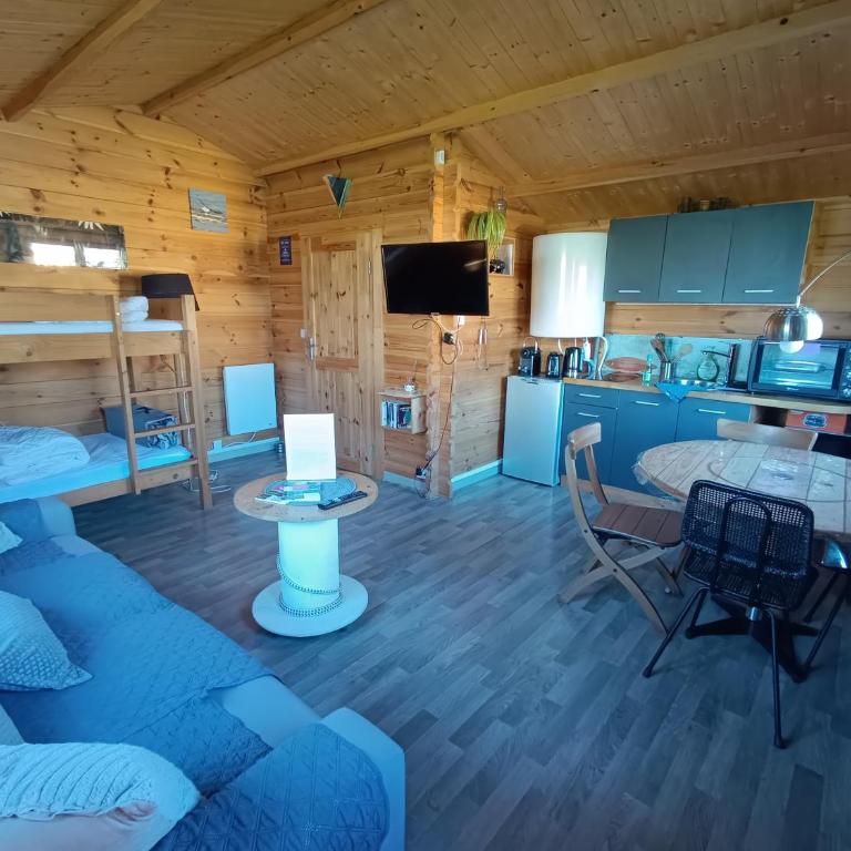 Gîte Les Chalets du Fliers à Verton Meublés de tourisme classés 2 étoiles - Casa - 8