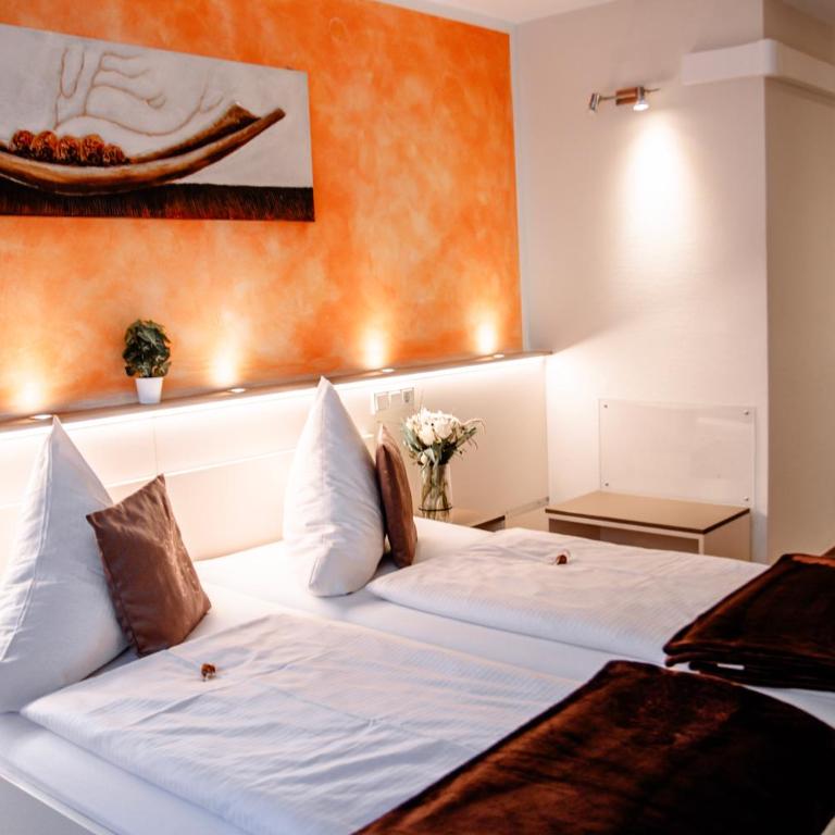Hotel Central eGbR - Doppelzimmer - 1