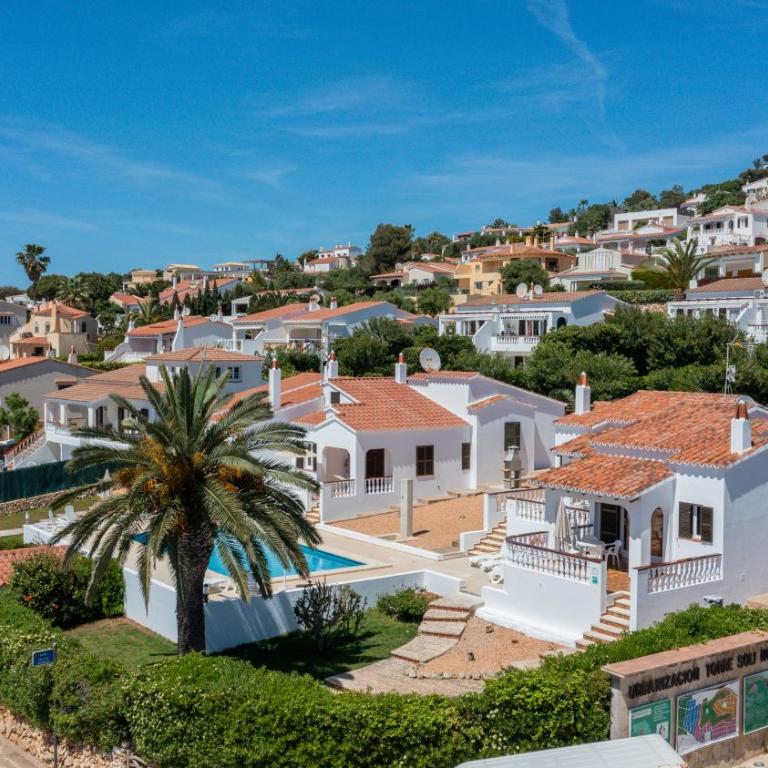 Villa Elias - Sea Views & Traditional Menorcan Style - Villa - 14