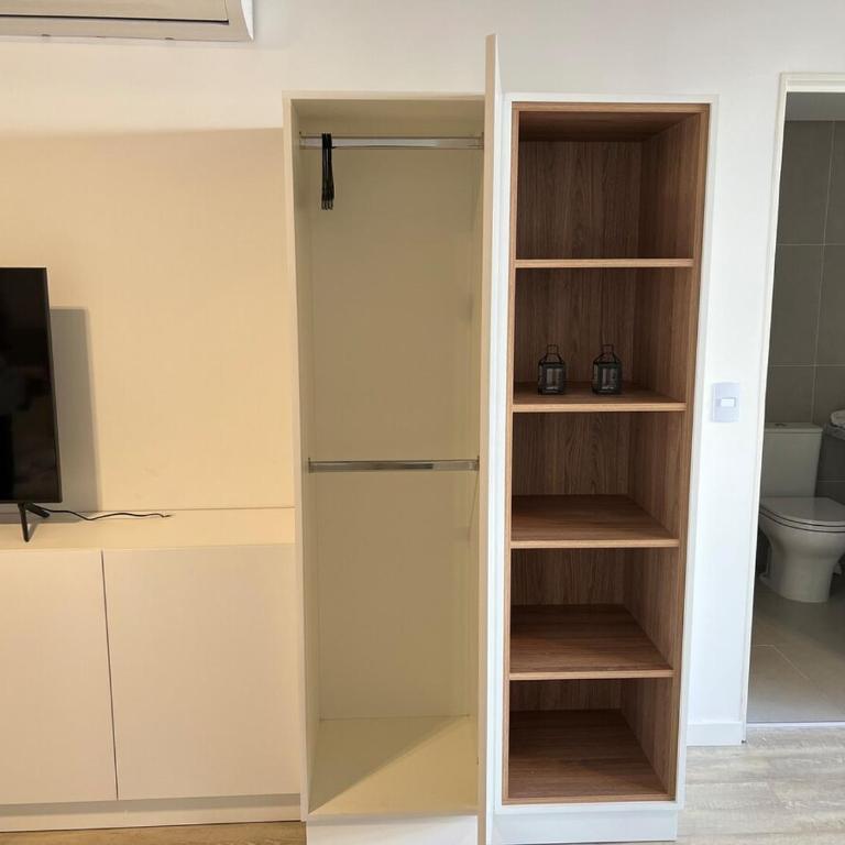 Palermo, luminoso, cerca de La Rural y Subte, WiFi, 4B - One-Bedroom Apartment - 4