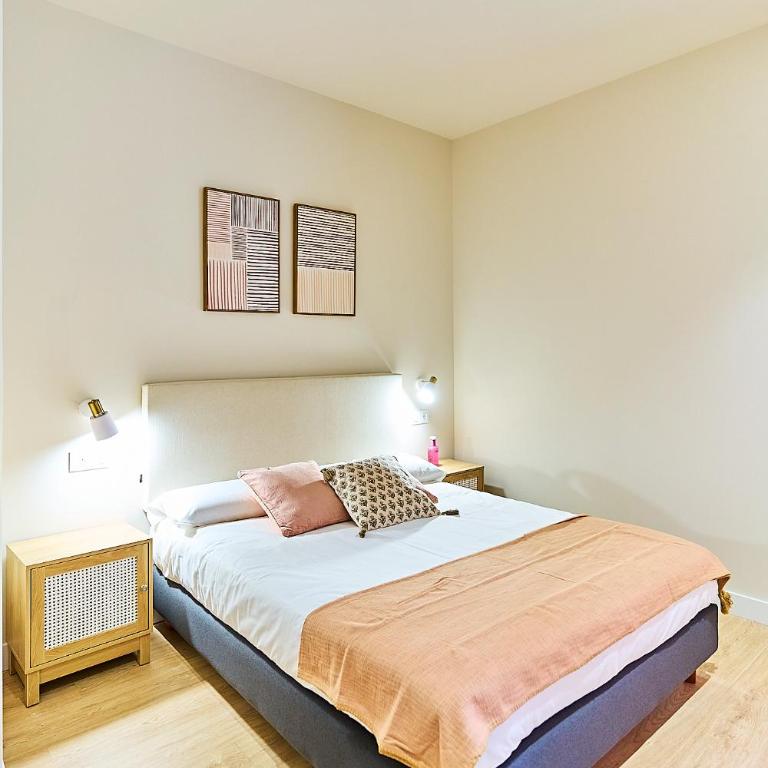 Apartamentos Delia by gaiarooms - Estudio Superior - 8